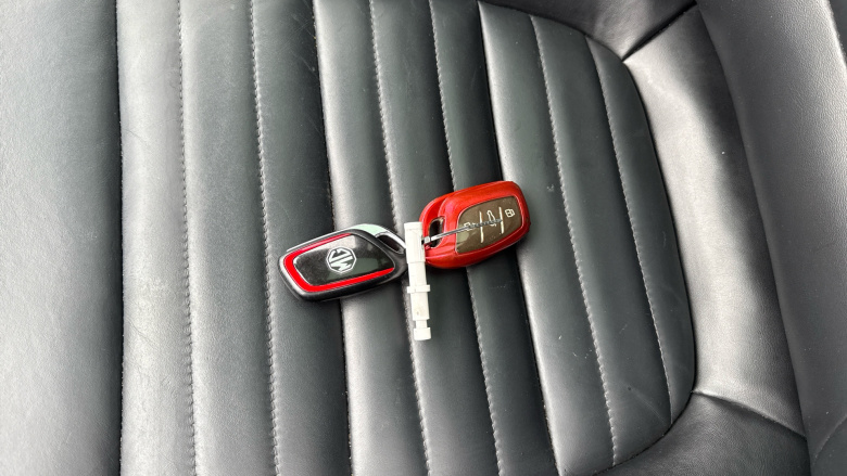 MG Hs 1.5 T-GDI Exclusive 5dr Petrol Hatchback